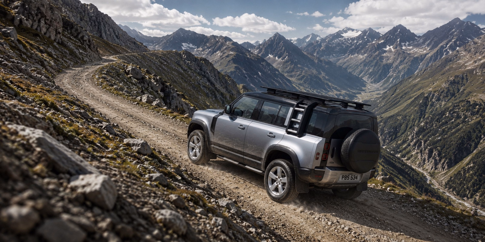 https://img.carbike4u.com/blogs/large/best-cars-for-mountain-roads-in-india-mainImages-329.avif