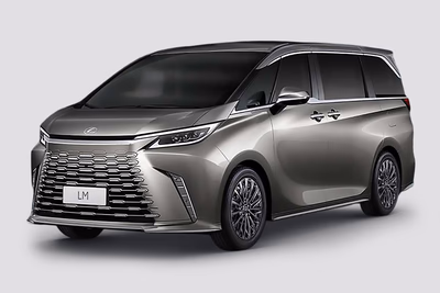 Lexus LM